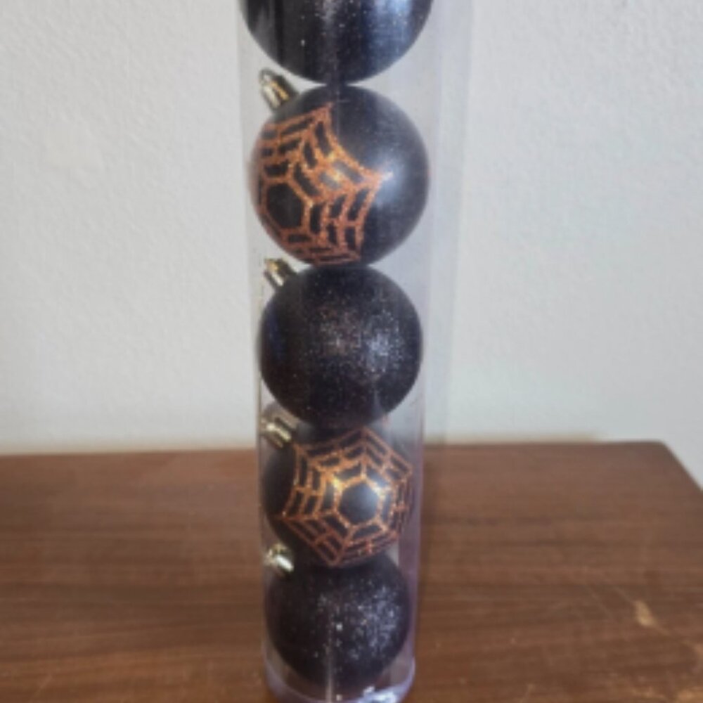 Halloween Ornaments 5 Pk Glitter Cobwebs Round Shatterproof NEW Black